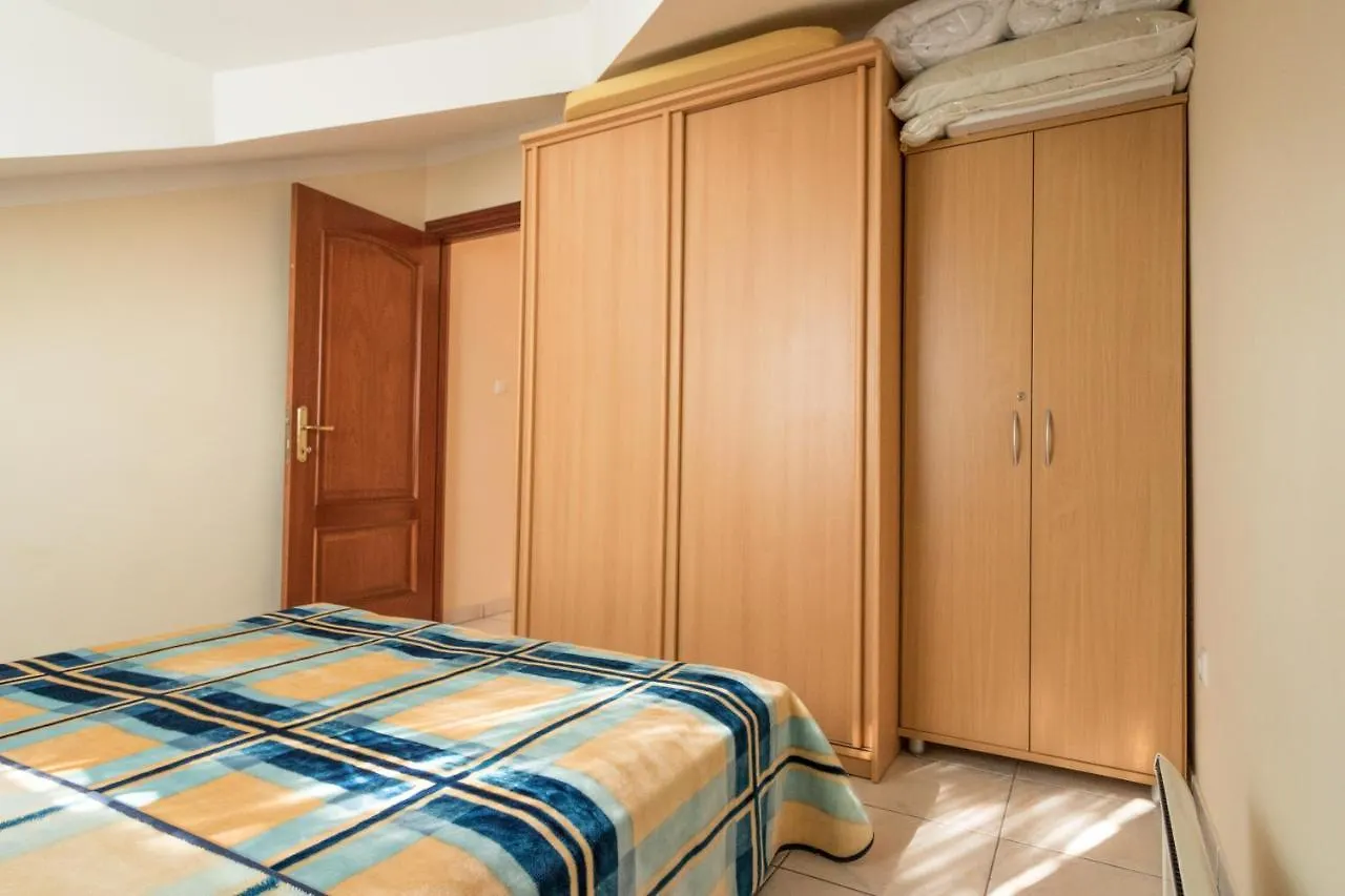 Apartman Nena Turanj Apartment