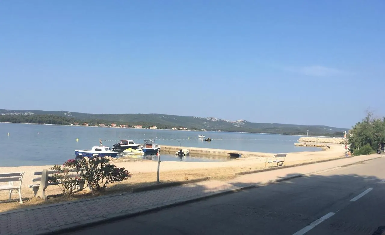 Apartman Nena Turanj